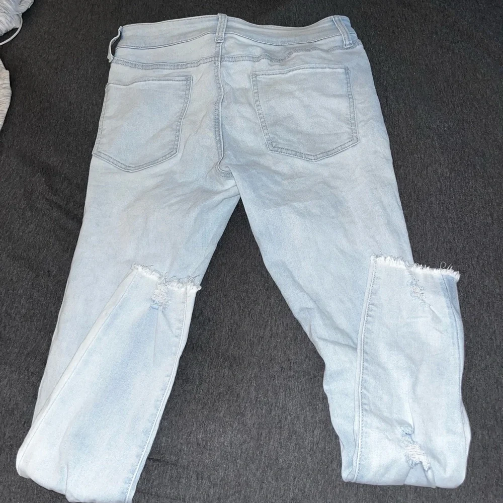 white wash denim skinny jeans - Picture 2 of 3